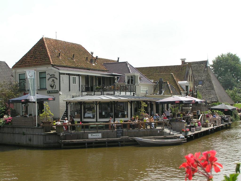 Hotel Restaurant De Stadsherberg Franeker Eksteriør billede