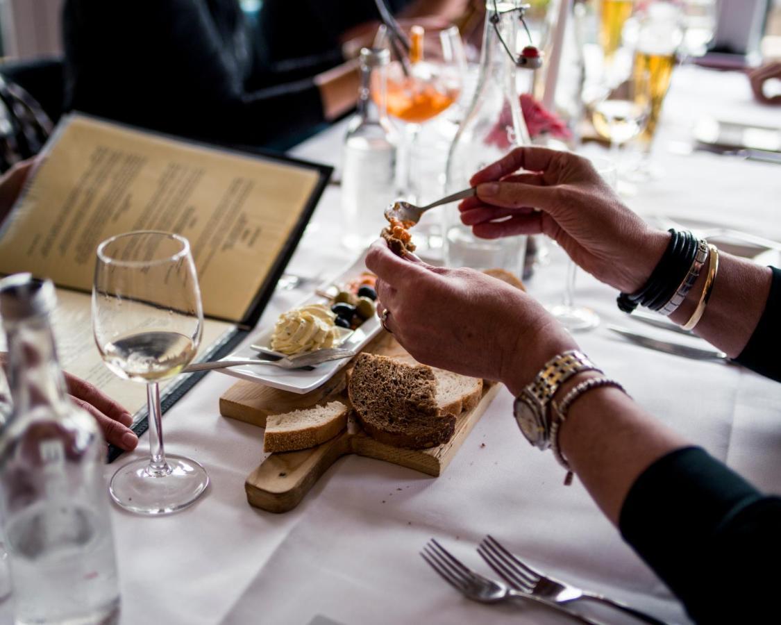 Hotel Restaurant De Stadsherberg Franeker Eksteriør billede
